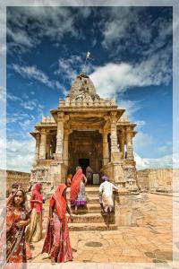 in india per festeggiare i cinquanta anni